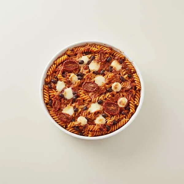 One- Pot Sundried Tomato pesto and black beans pasta Bake